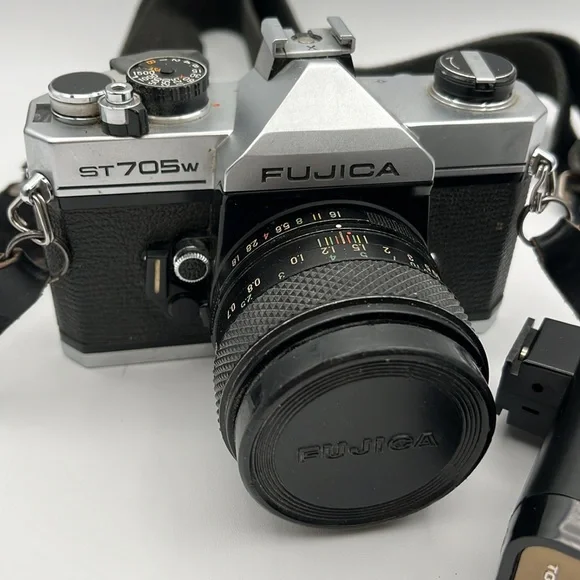 Fujica ST705w Manual Camera with flash